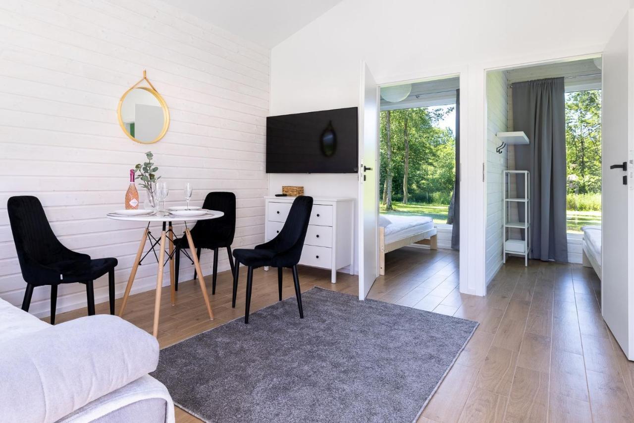 Lumi Resort Domki Letniskowe Z Podgrzewanym Basenem Rewal Luaran gambar