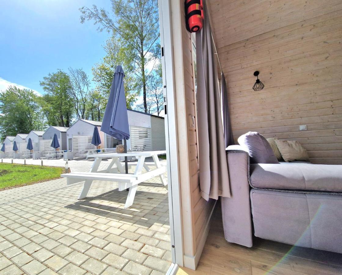 Lumi Resort Domki Letniskowe Z Podgrzewanym Basenem Rewal Luaran gambar